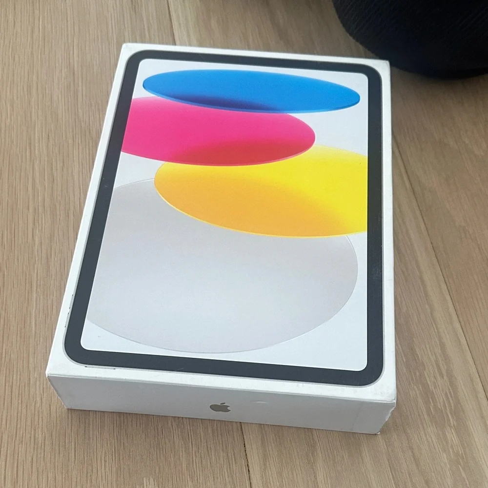 Apple iPad - brand new 256 gb